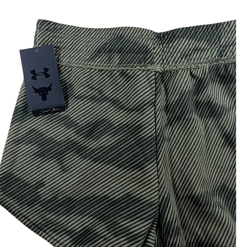 Under Armour Project Rock Print Shorts Womens Small Green Black Stripe 1371374